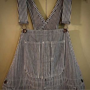 Women’s large, BDG railroad stripe overalls